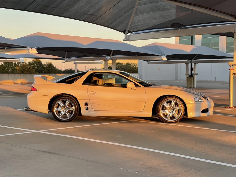 1997 Mitsubishi 3000GT Series 3 - Image 10 of 31