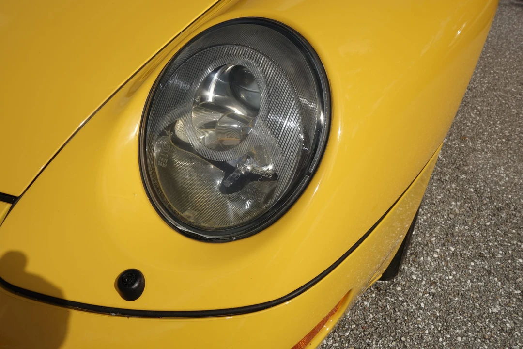 1997 Porsche 993 Carrera - Image 10 of 31