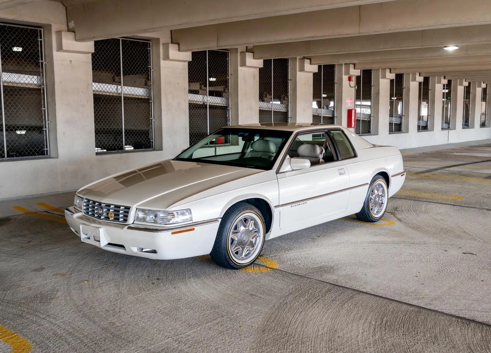 1998 Cadillac Eldorado 12th Gen - Image 5 of 31