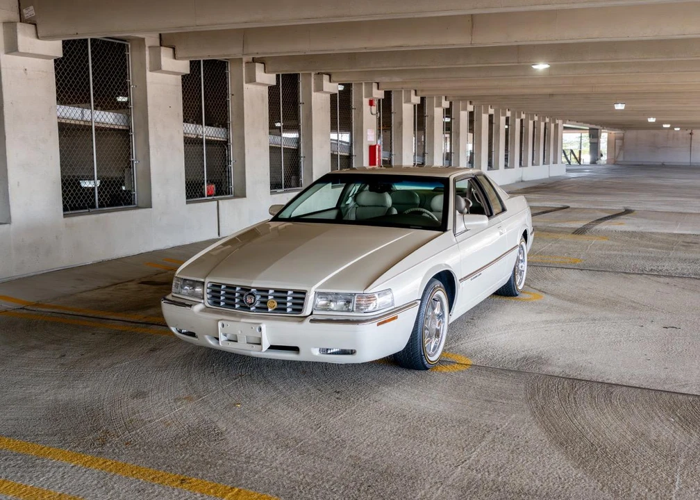 1998 Cadillac Eldorado 12th Gen - Image 10 of 31