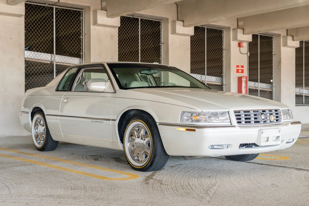 1998 Cadillac Eldorado 12th Gen - Image 26 of 31