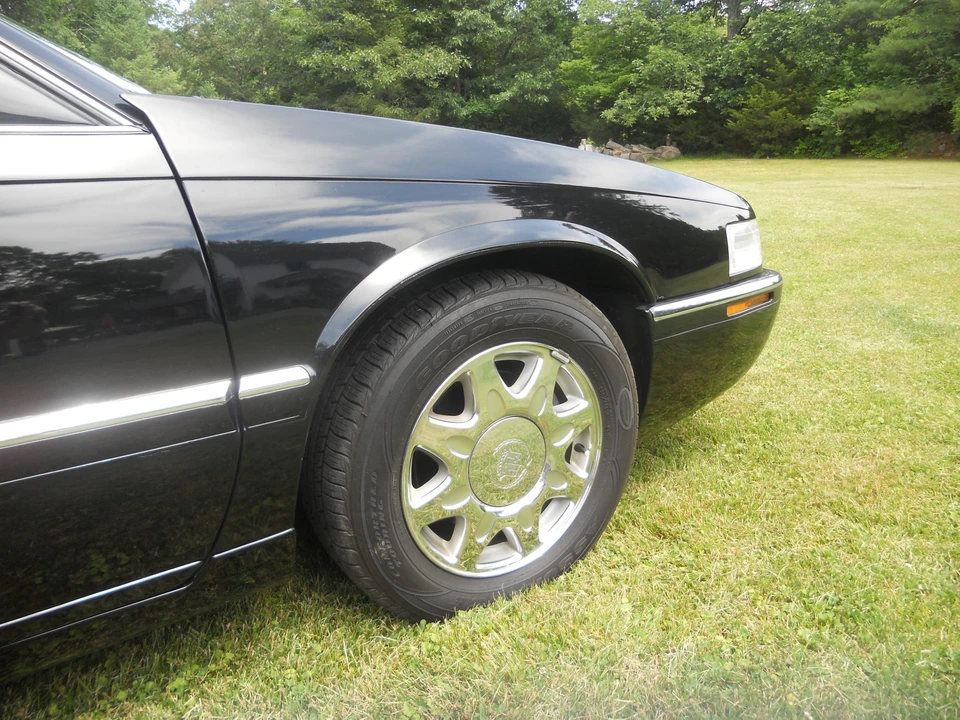 1998 Cadillac Eldorado 12th Gen - Image 18 of 31