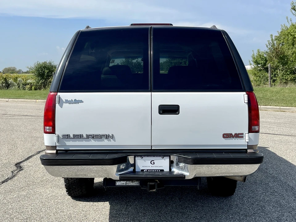1998 GMC Suburban 8th Gen - Image 23 of 31