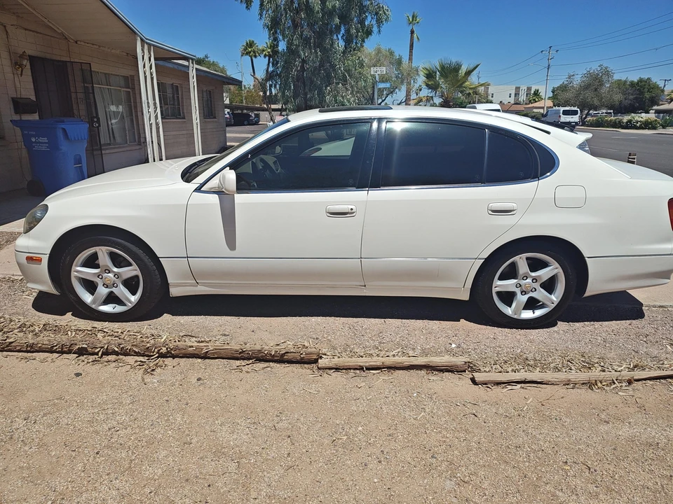 1998 Lexus GS 2nd Gen - Image 13 of 31