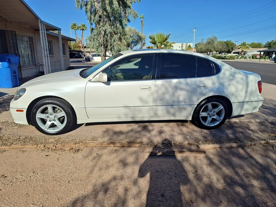 1998 Lexus GS 2nd Gen - Image 15 of 31