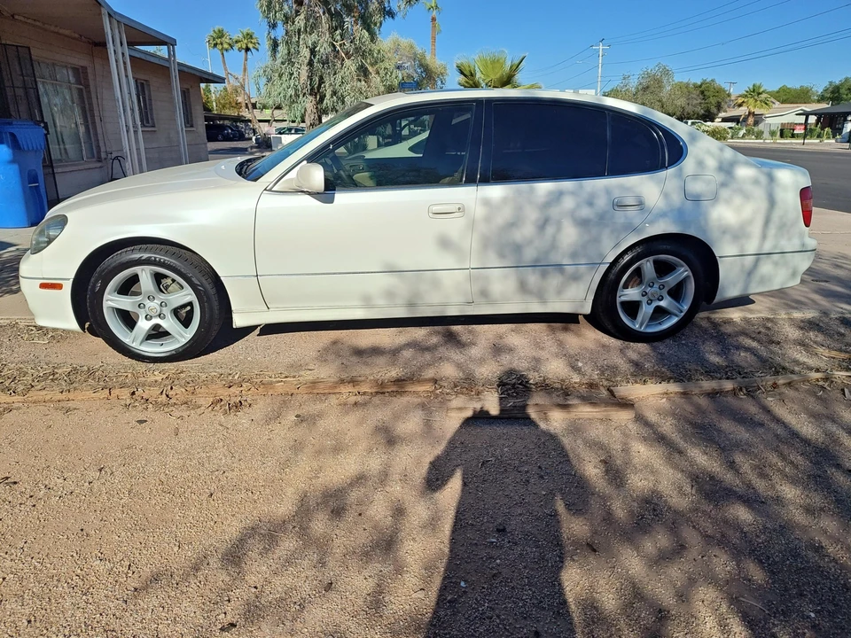 1998 Lexus GS 2nd Gen - Image 16 of 31