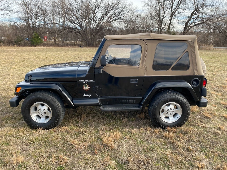 1999 Jeep TJ Wrangler - Image 9 of 31