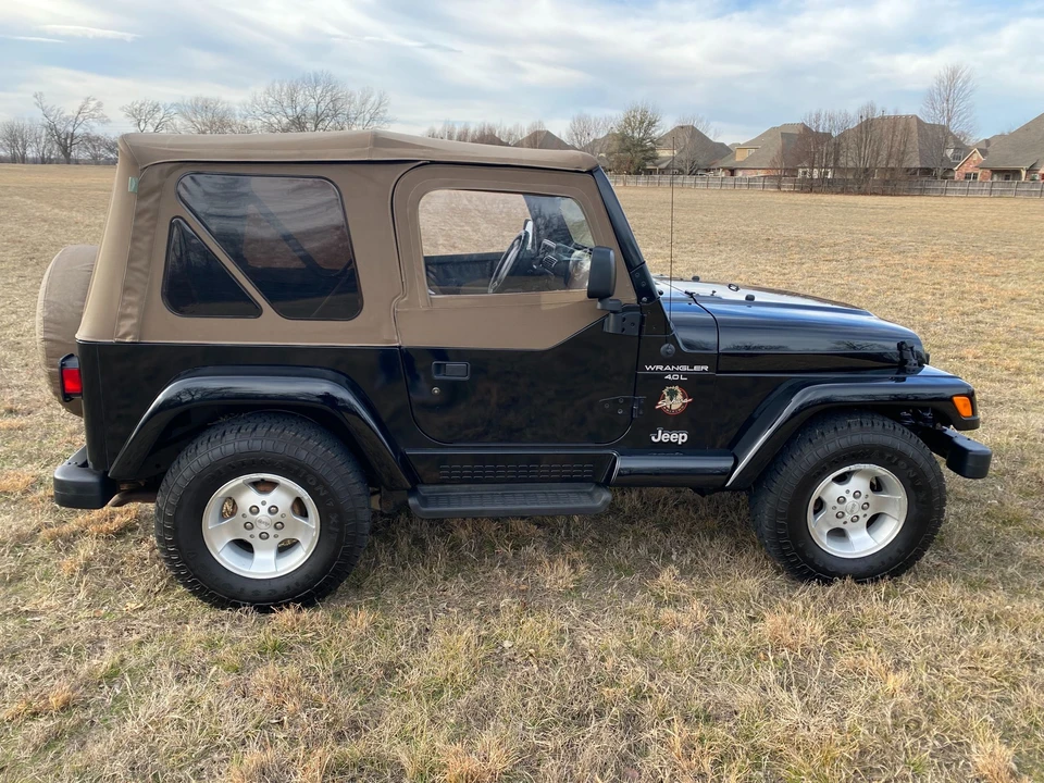 1999 Jeep TJ Wrangler - Image 18 of 31
