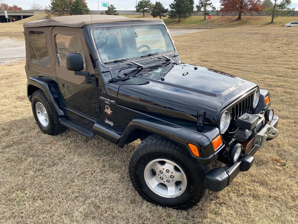 1999 Jeep TJ Wrangler - Image 2 of 31