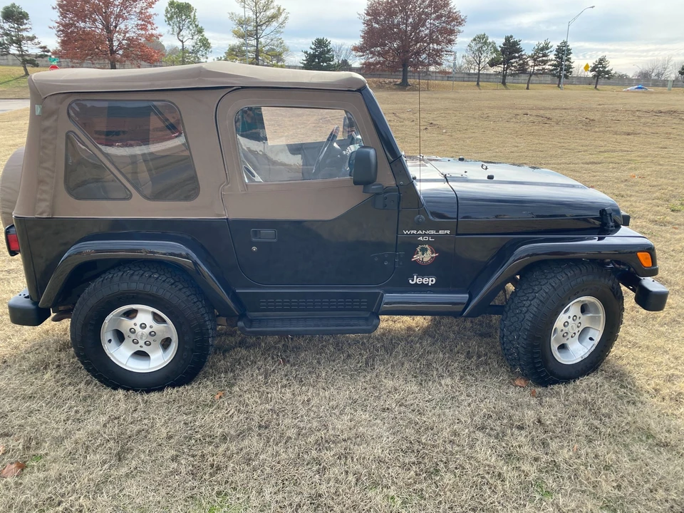 1999 Jeep TJ Wrangler - Image 17 of 31