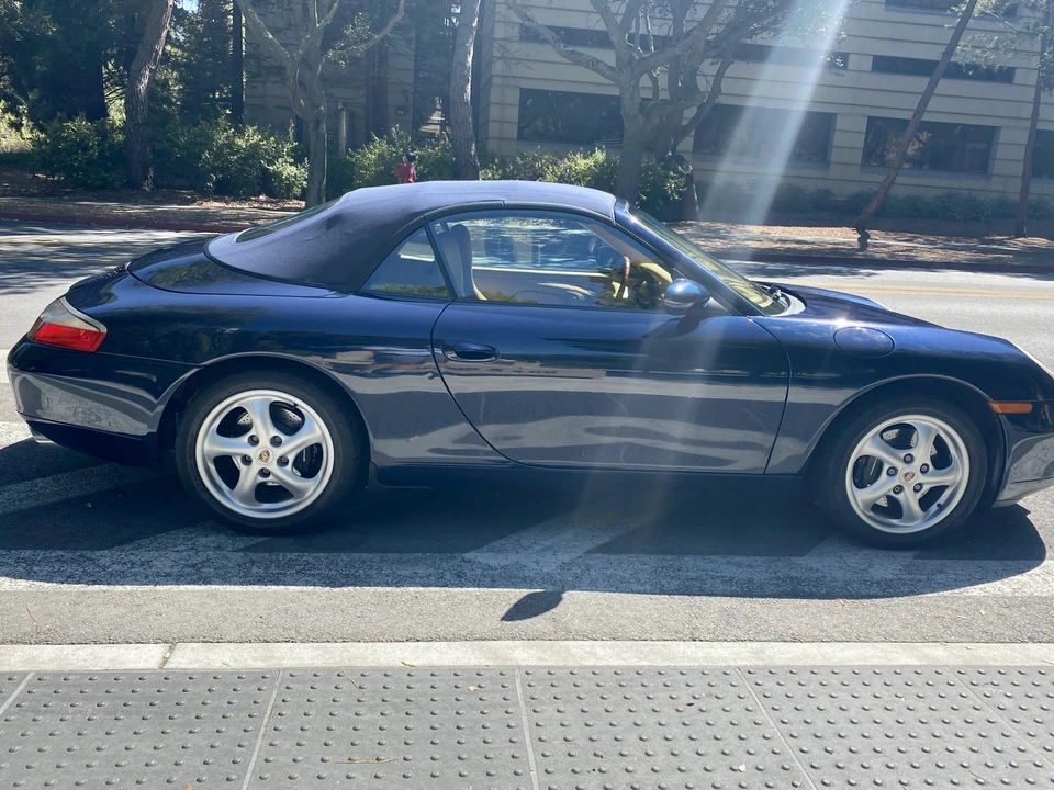 1999 Porsche 996 Carrera - Image 17 of 31