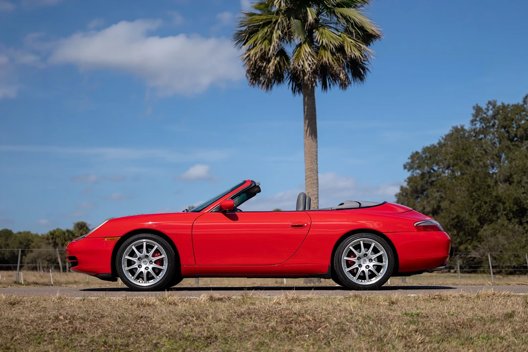 1999 Porsche 996 Carrera - Image 10 of 31