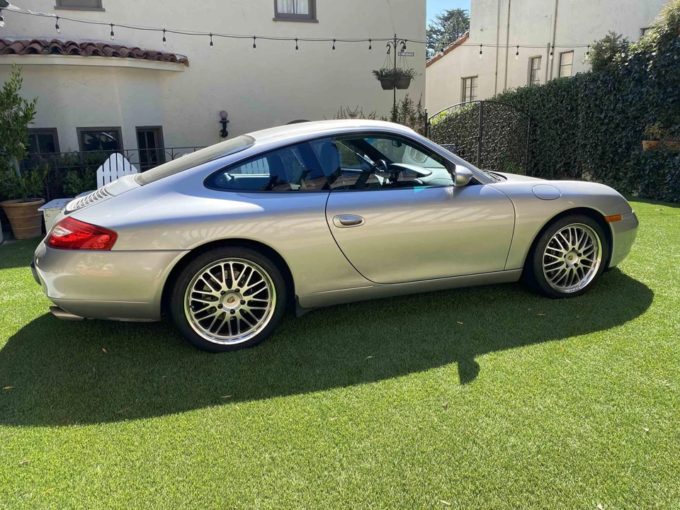 1999 Porsche 996 Carrera - Image 7 of 31