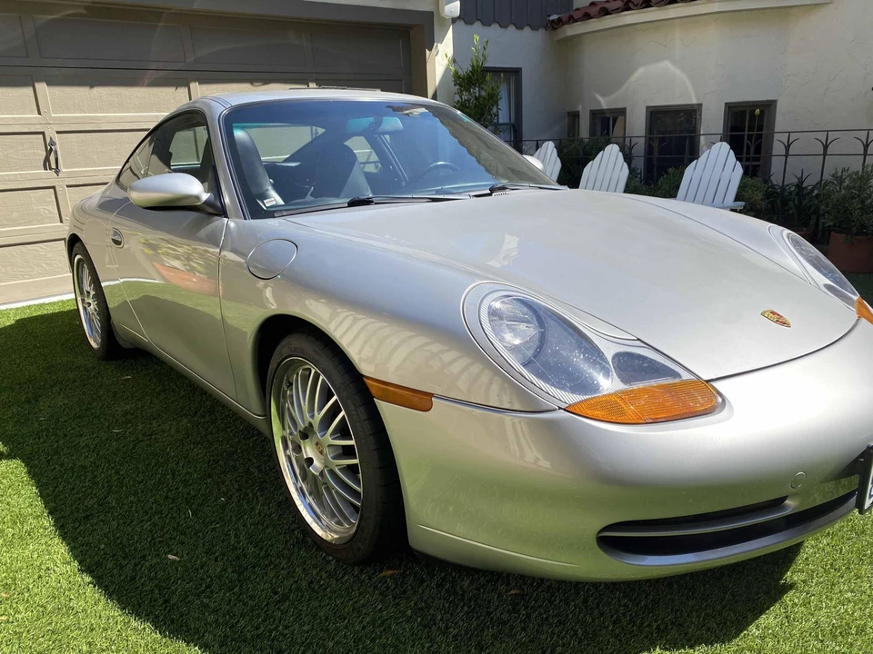 1999 Porsche 996 Carrera - Image 8 of 31