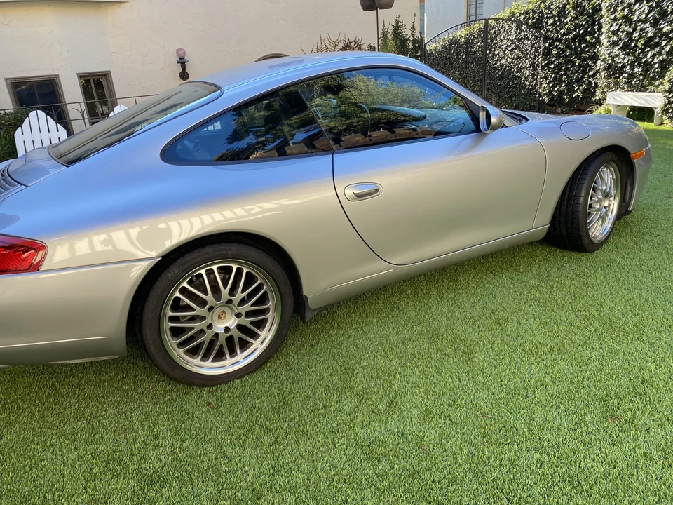 1999 Porsche 996 Carrera - Image 14 of 31