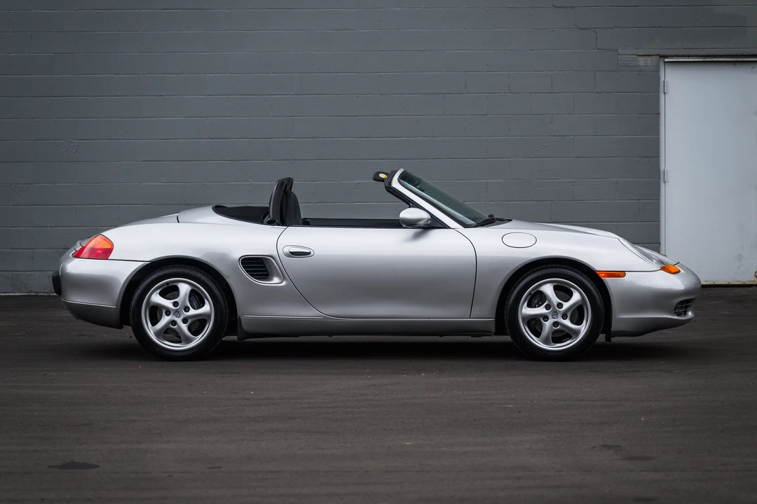 1999 Porsche 986 Boxster - Image 11 of 31