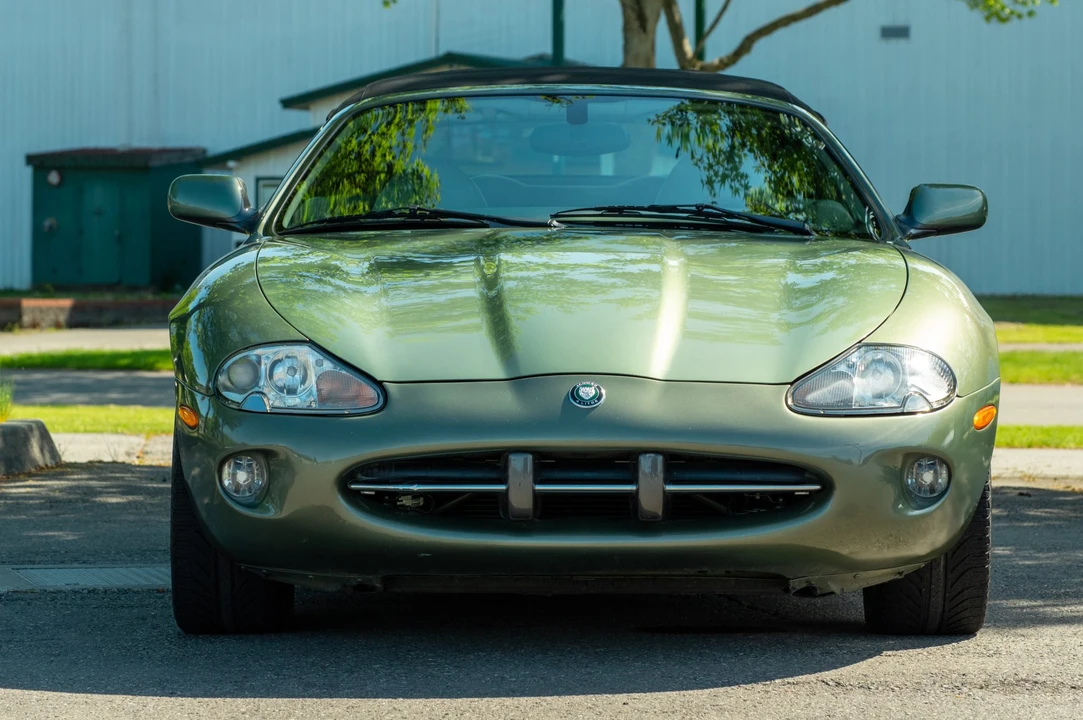 2000 Jaguar X100 XK8 - Image 4 of 31