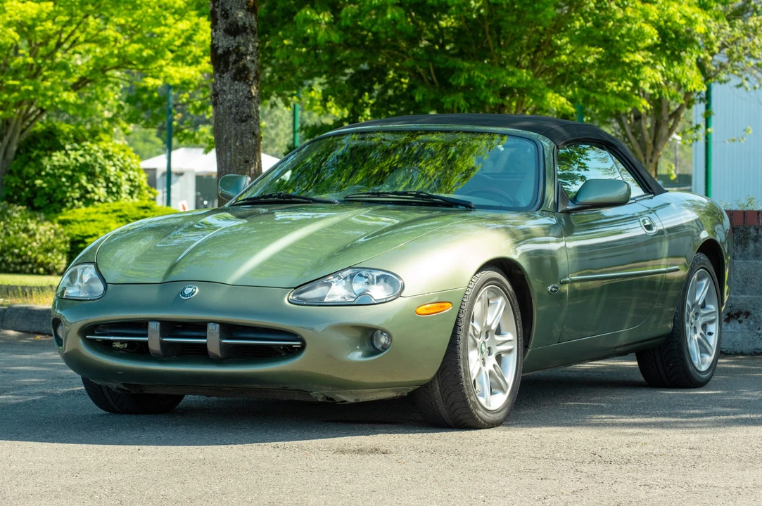 2000 Jaguar X100 XK8 - Image 5 of 31