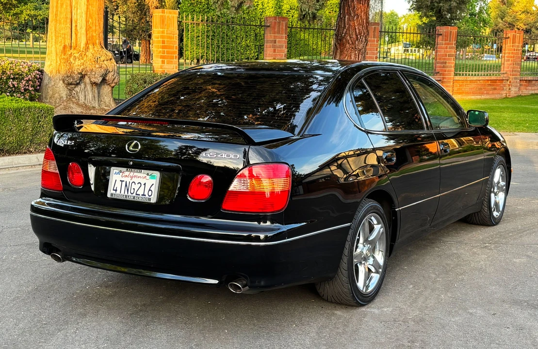 2000 Lexus GS 2nd Gen - Image 23 of 31