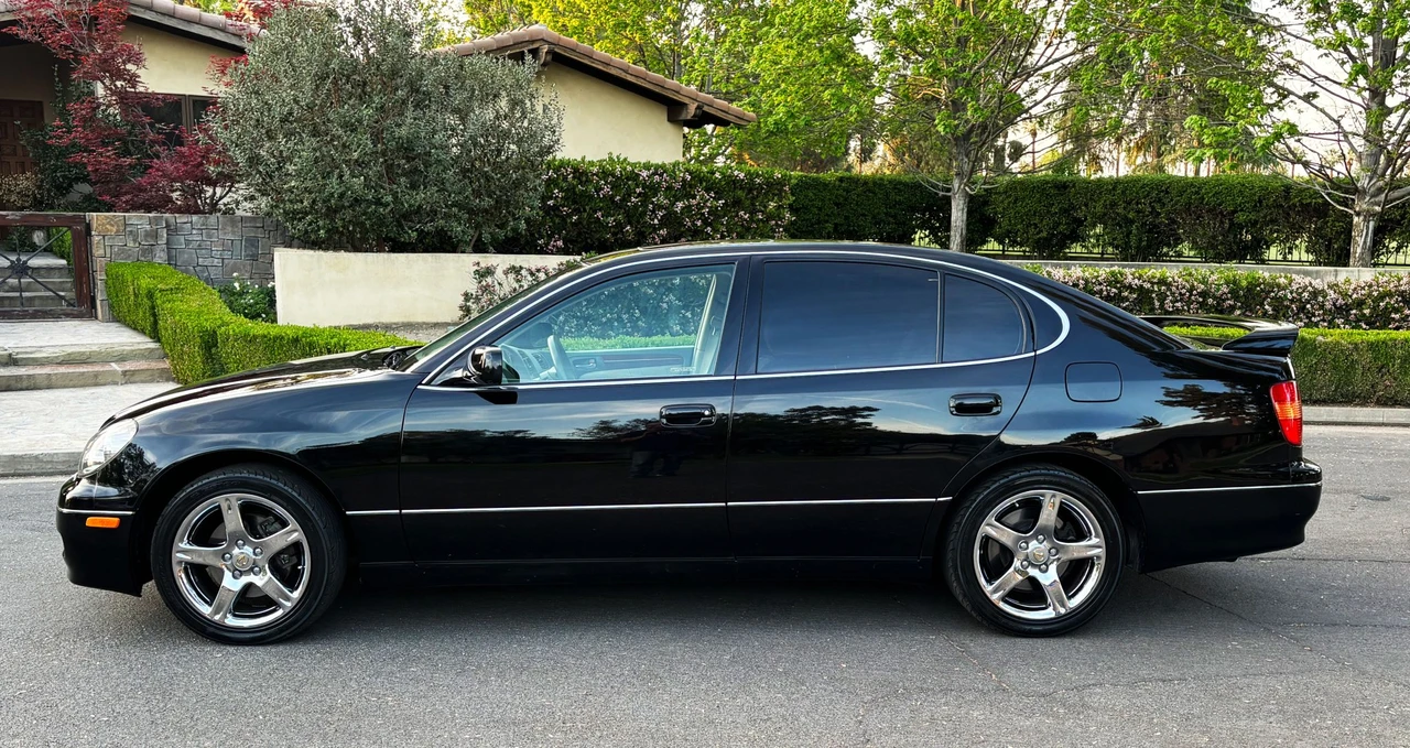 2000 Lexus GS 2nd Gen - Image 30 of 31
