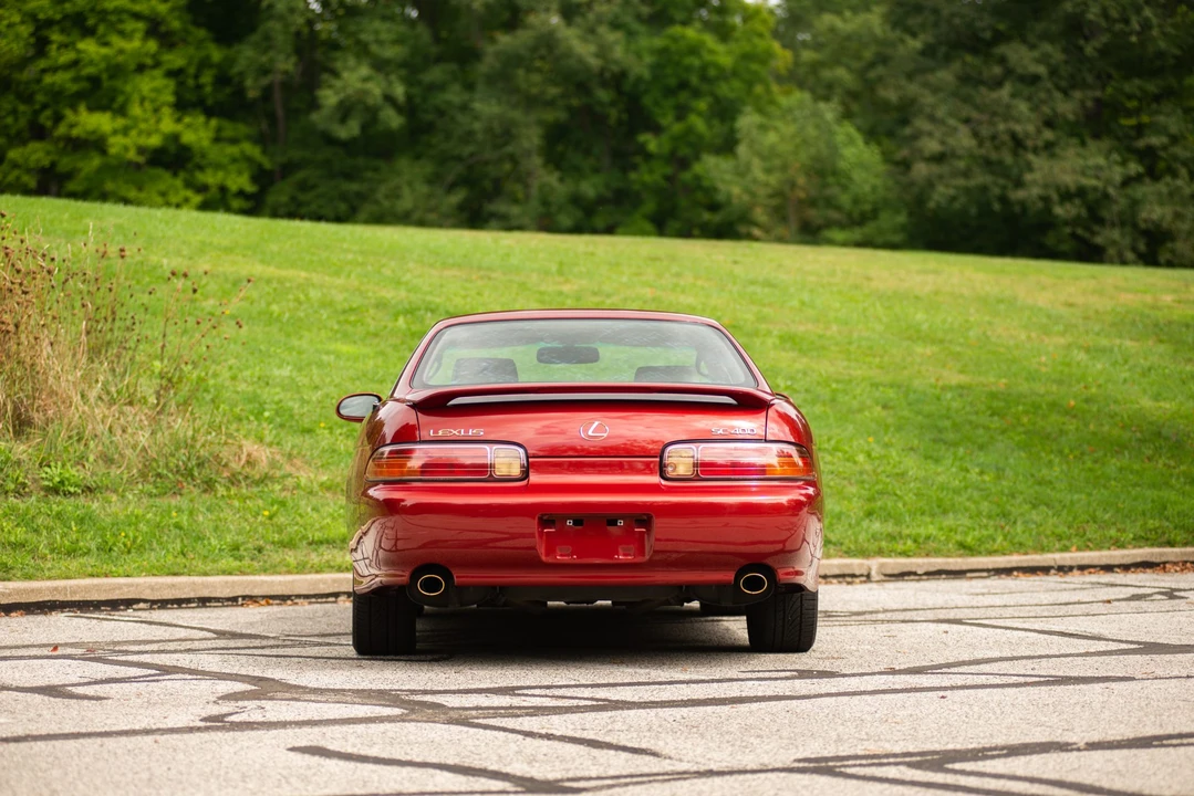 2000 Lexus SC400 - Image 8 of 31