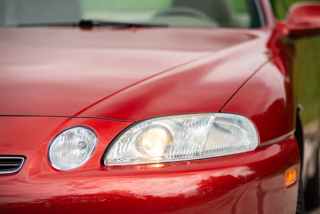 2000 Lexus SC400 - Image 19 of 31
