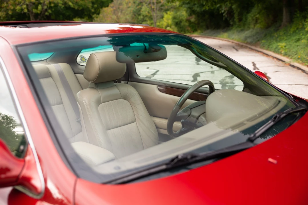2000 Lexus SC400 - Image 25 of 31