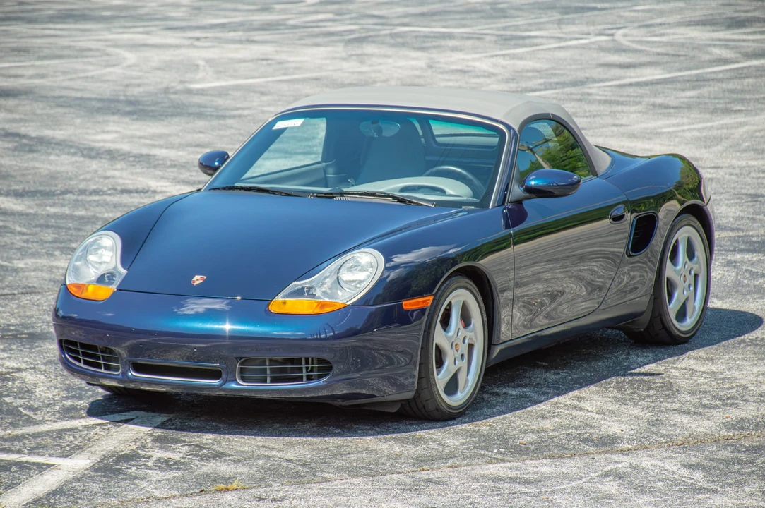 2000 Porsche 986 Boxster - Image 3 of 31