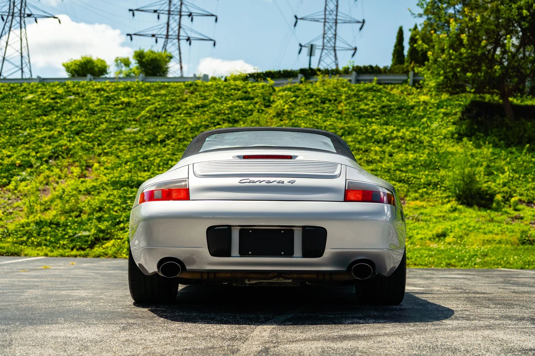 2001 Porsche 996 Carrera 4 - Image 30 of 31