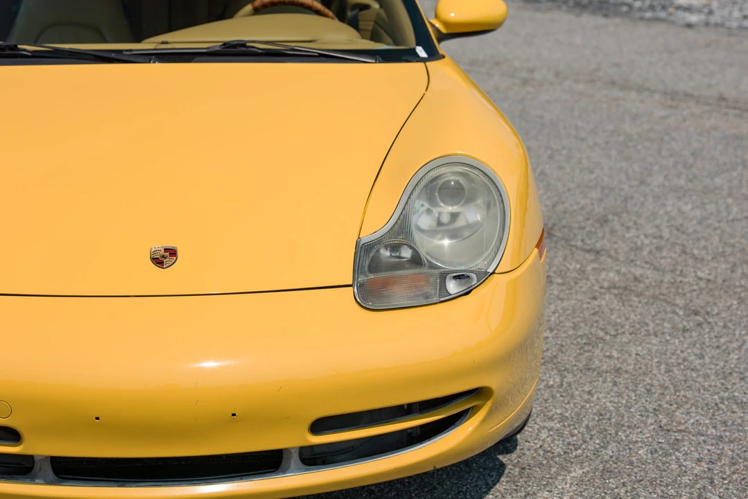 2001 Porsche 996 Carrera - Image 25 of 31