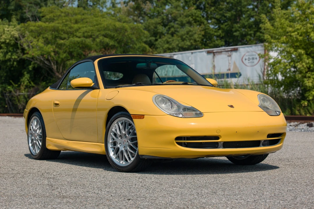 2001 Porsche 996 Carrera - Image 20 of 31