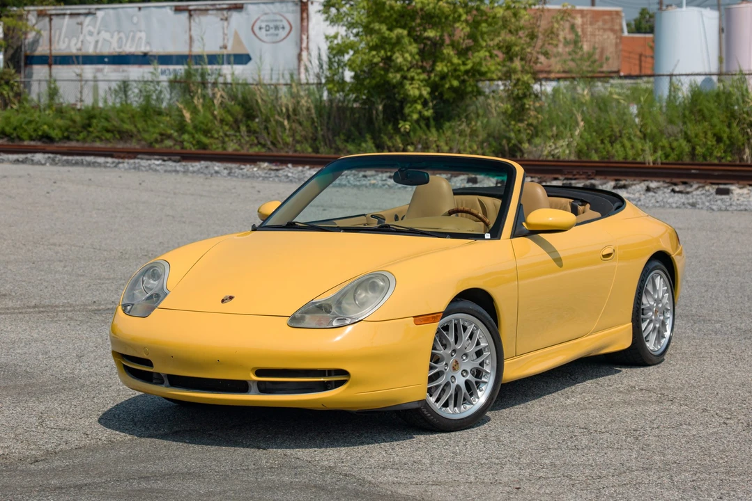2001 Porsche 996 Carrera - Image 3 of 31