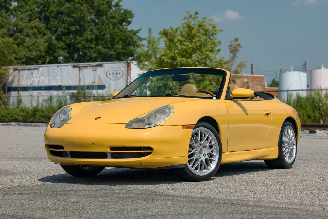 2001 Porsche 996 Carrera - Image 4 of 31