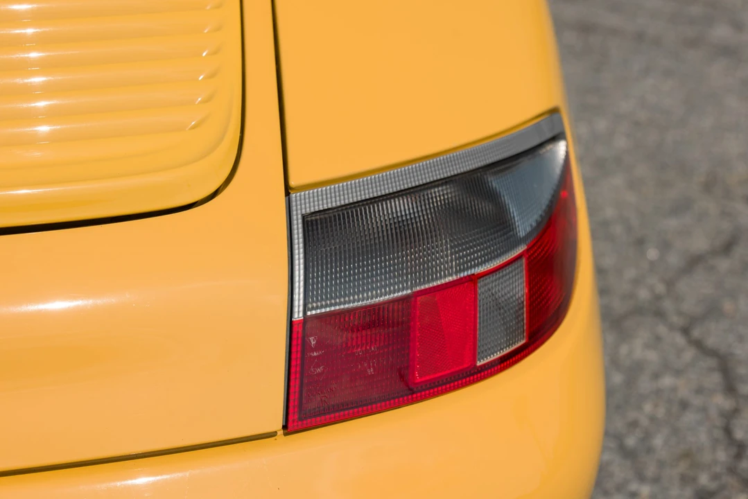 2001 Porsche 996 Carrera - Image 31 of 31
