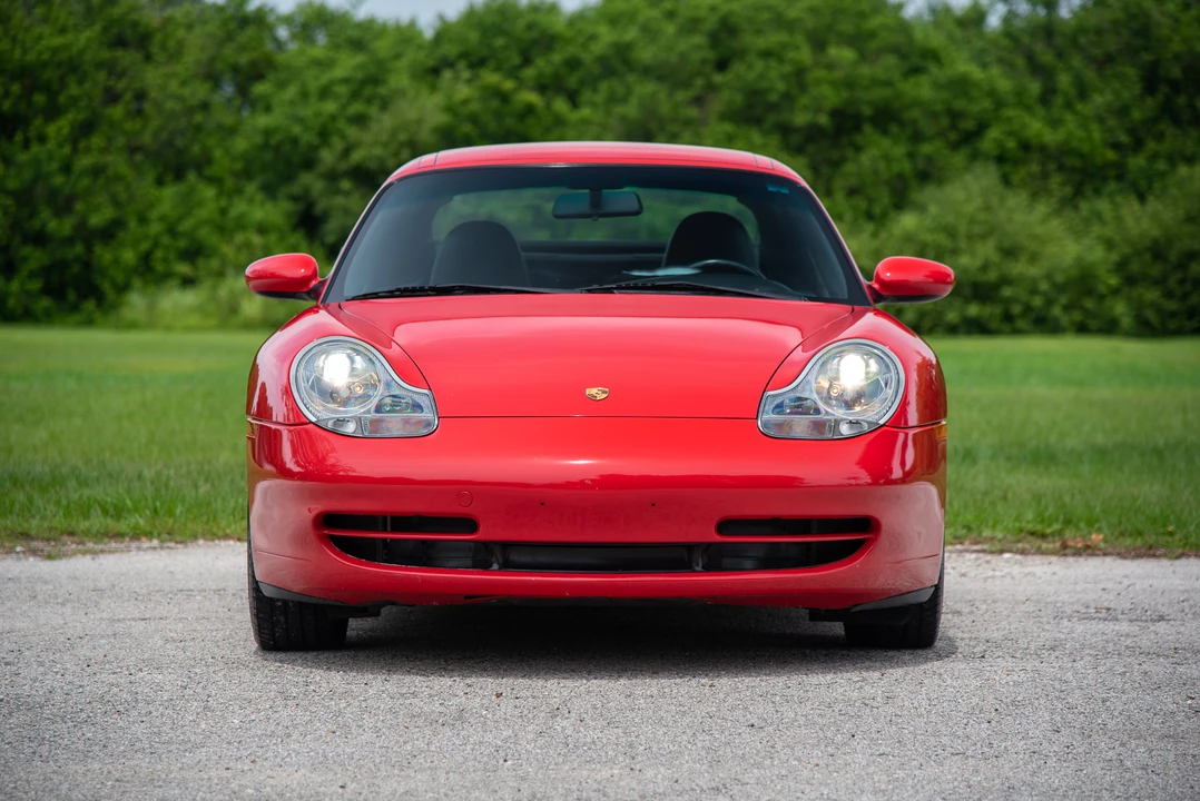 2001 Porsche 996 Carrera - Image 13 of 31