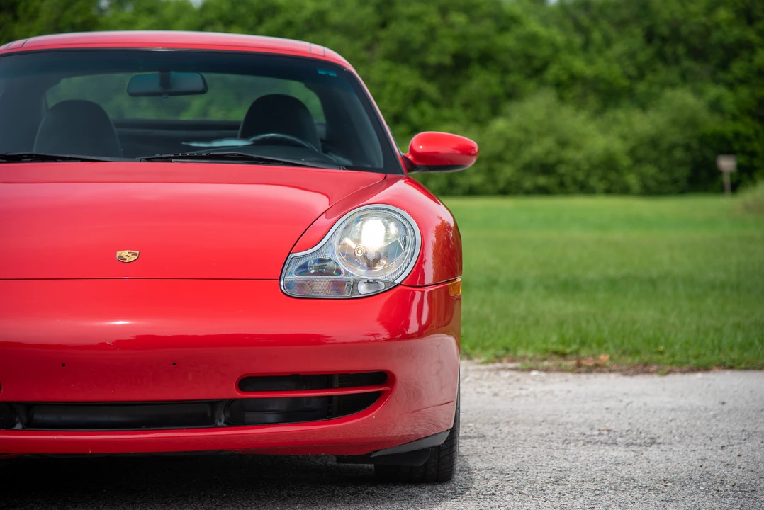 2001 Porsche 996 Carrera - Image 29 of 31