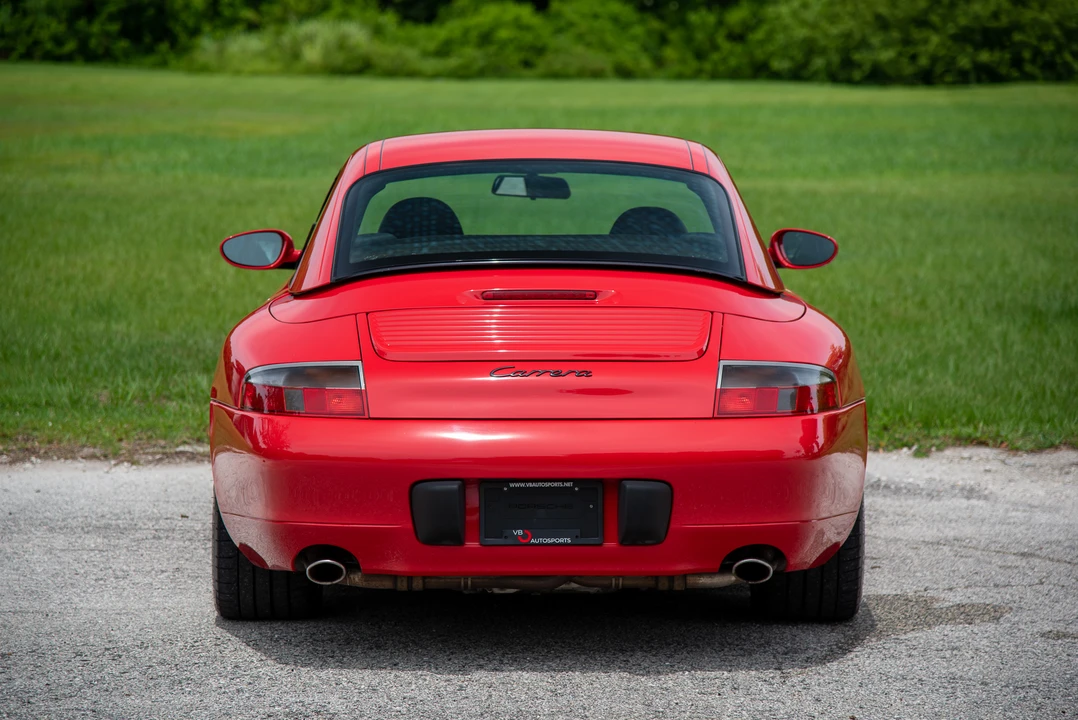 2001 Porsche 996 Carrera - Image 19 of 31