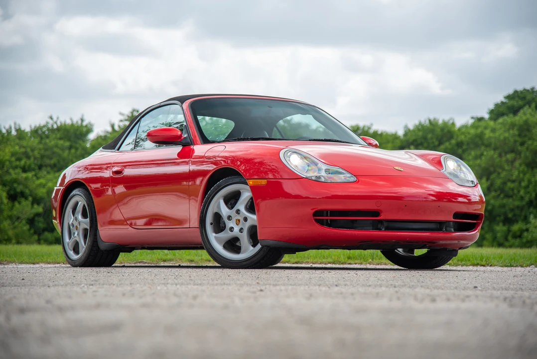 2001 Porsche 996 Carrera - Image 23 of 31