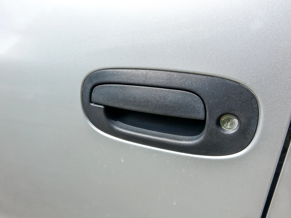 2002 Dodge Durango 1st Gen - Image 17 of 31