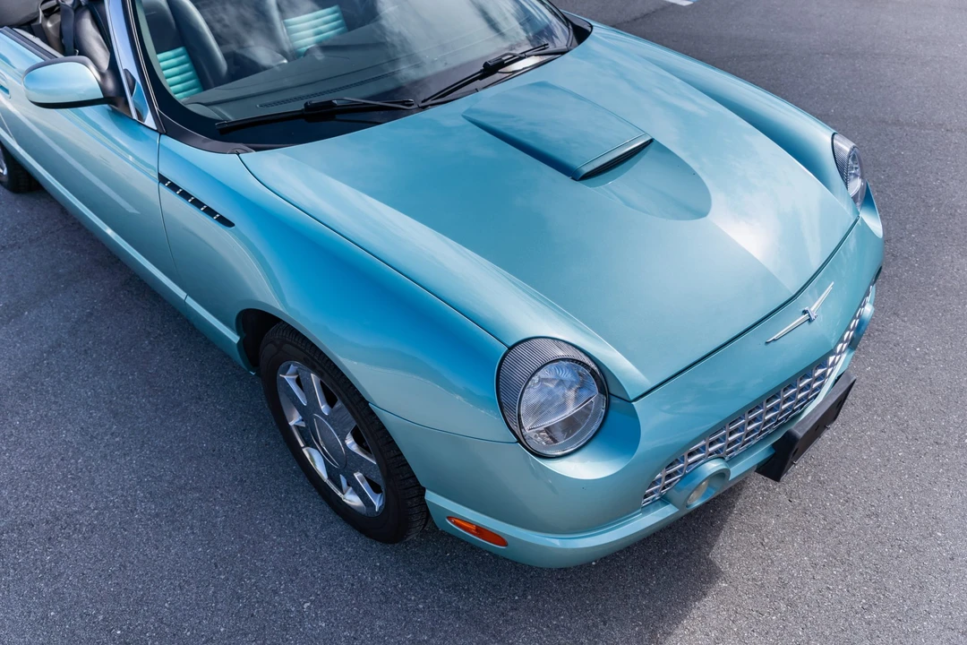 2002 Ford Thunderbird 11th Gen - Image 21 of 31