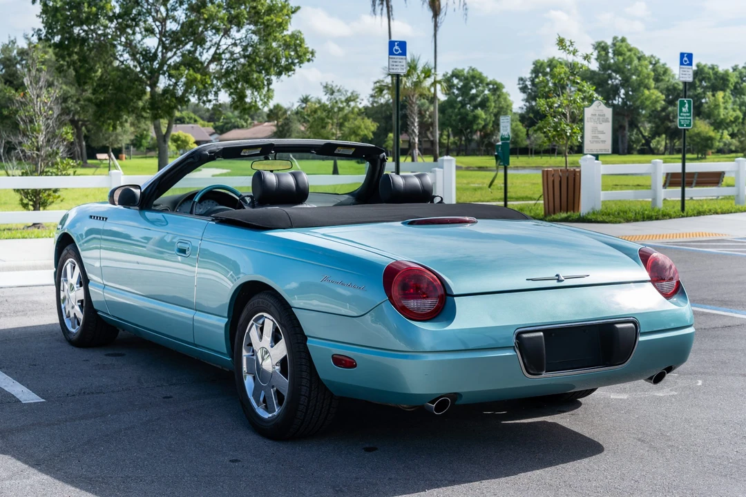 2002 Ford Thunderbird 11th Gen - Image 9 of 31
