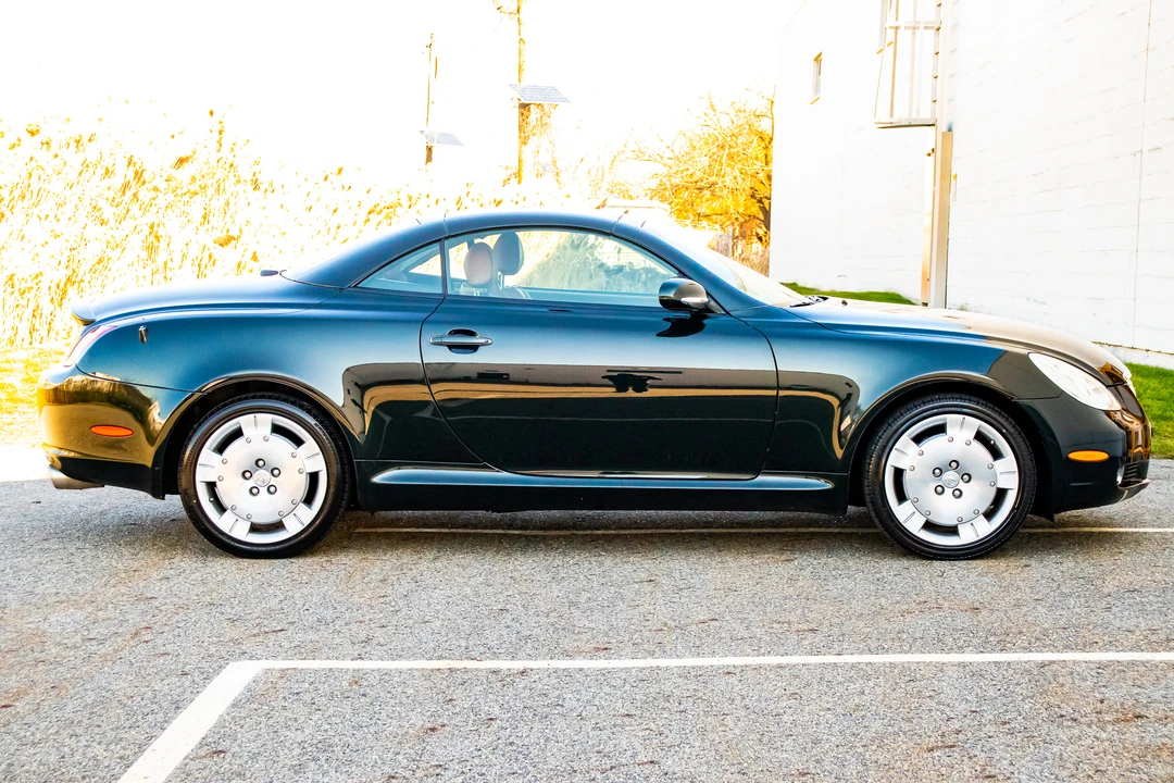 2002 Lexus SC430 - Image 17 of 31