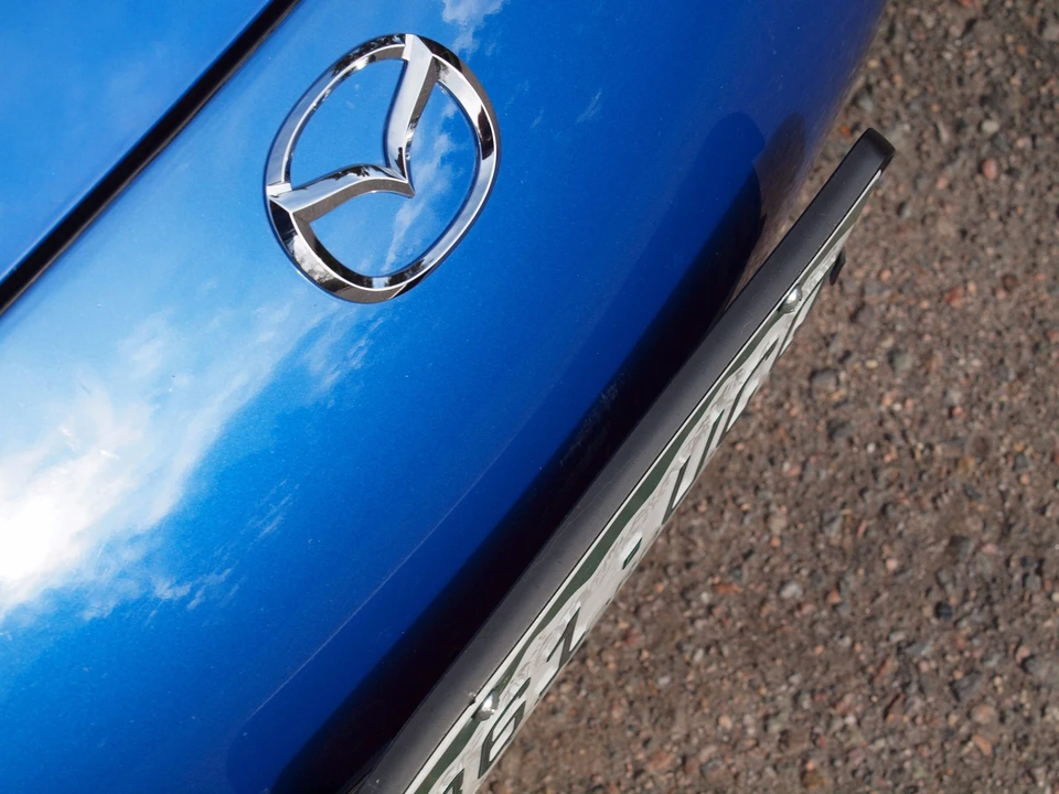 2002 Mazda NB MX-5 Miata - Image 24 of 31