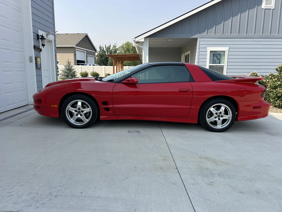 2002 Pontiac Firebird Trans Am 4th Gen - Image 17 of 31