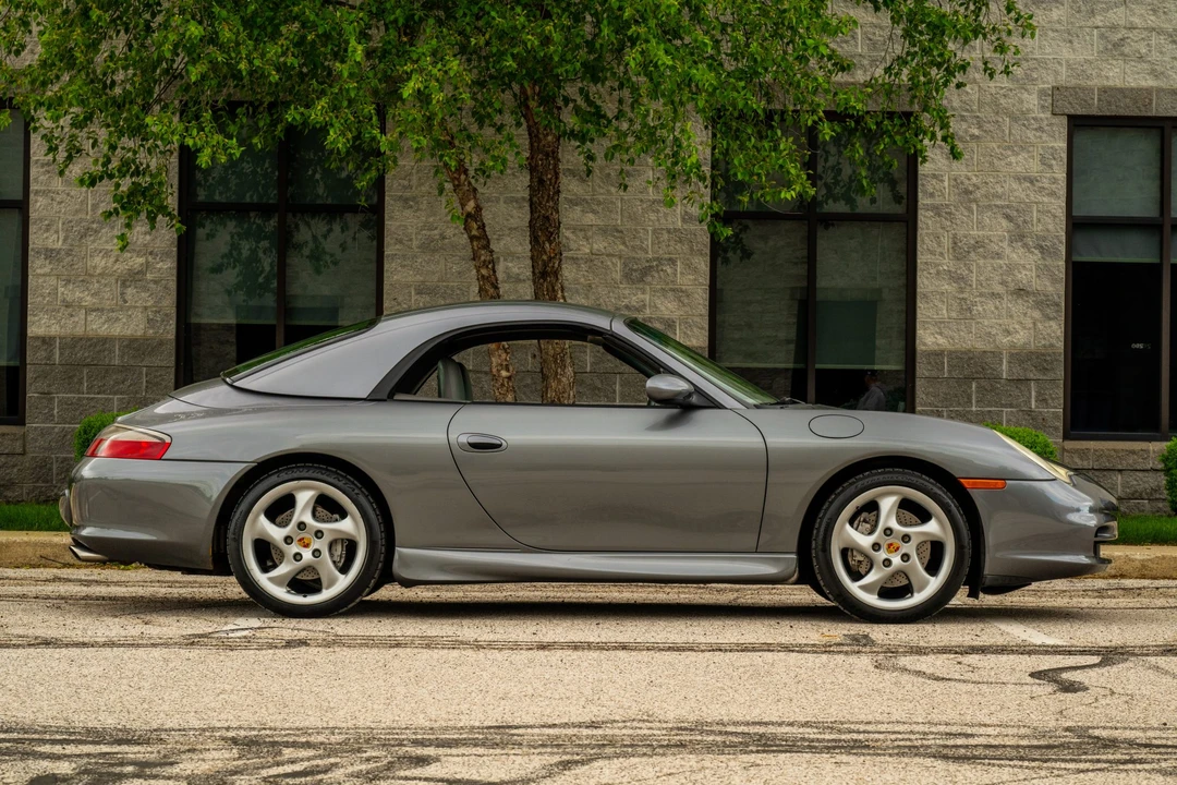 2002 Porsche 996 Carrera 4S - Image 11 of 31