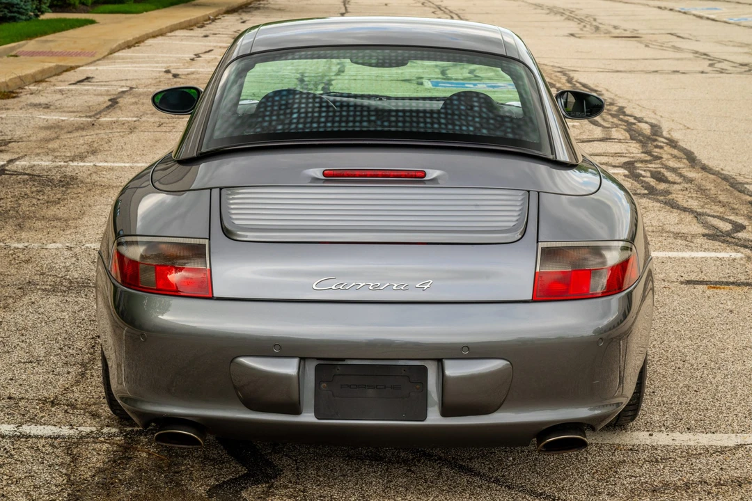 2002 Porsche 996 Carrera 4S - Image 18 of 31