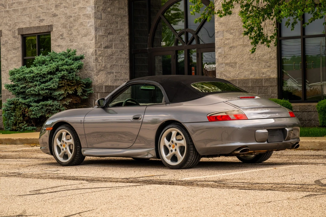 2002 Porsche 996 Carrera 4S - Image 24 of 31