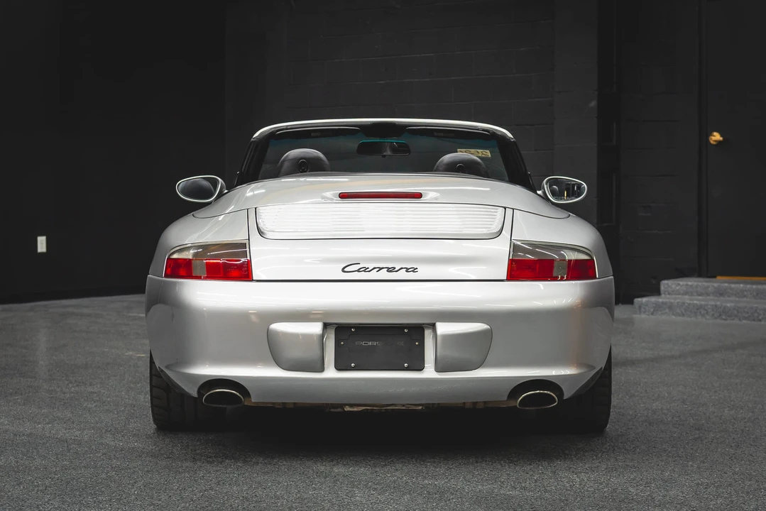 2002 Porsche 996 Carrera - Image 25 of 31