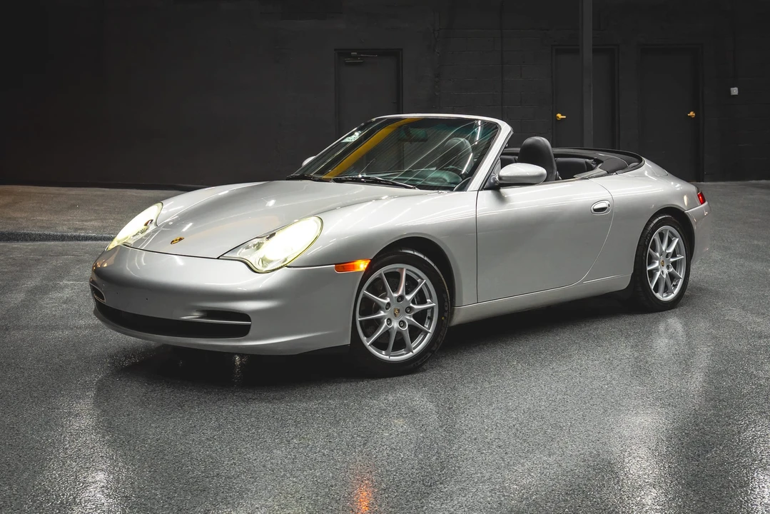 2002 Porsche 996 Carrera - Image 10 of 31
