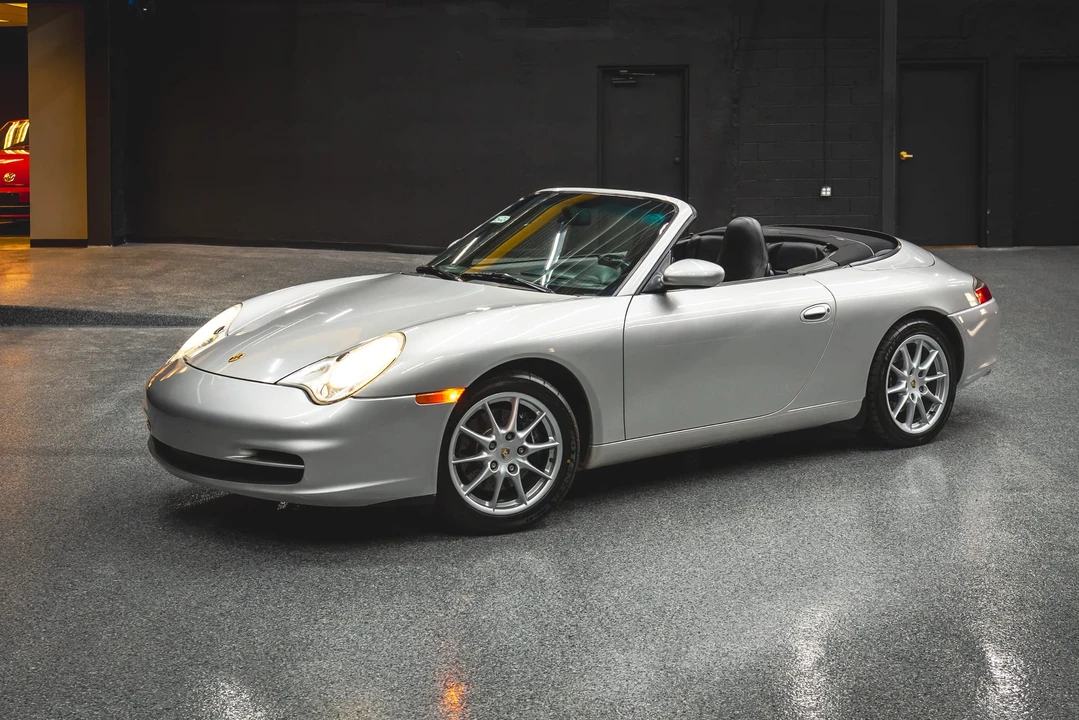 2002 Porsche 996 Carrera - Image 11 of 31